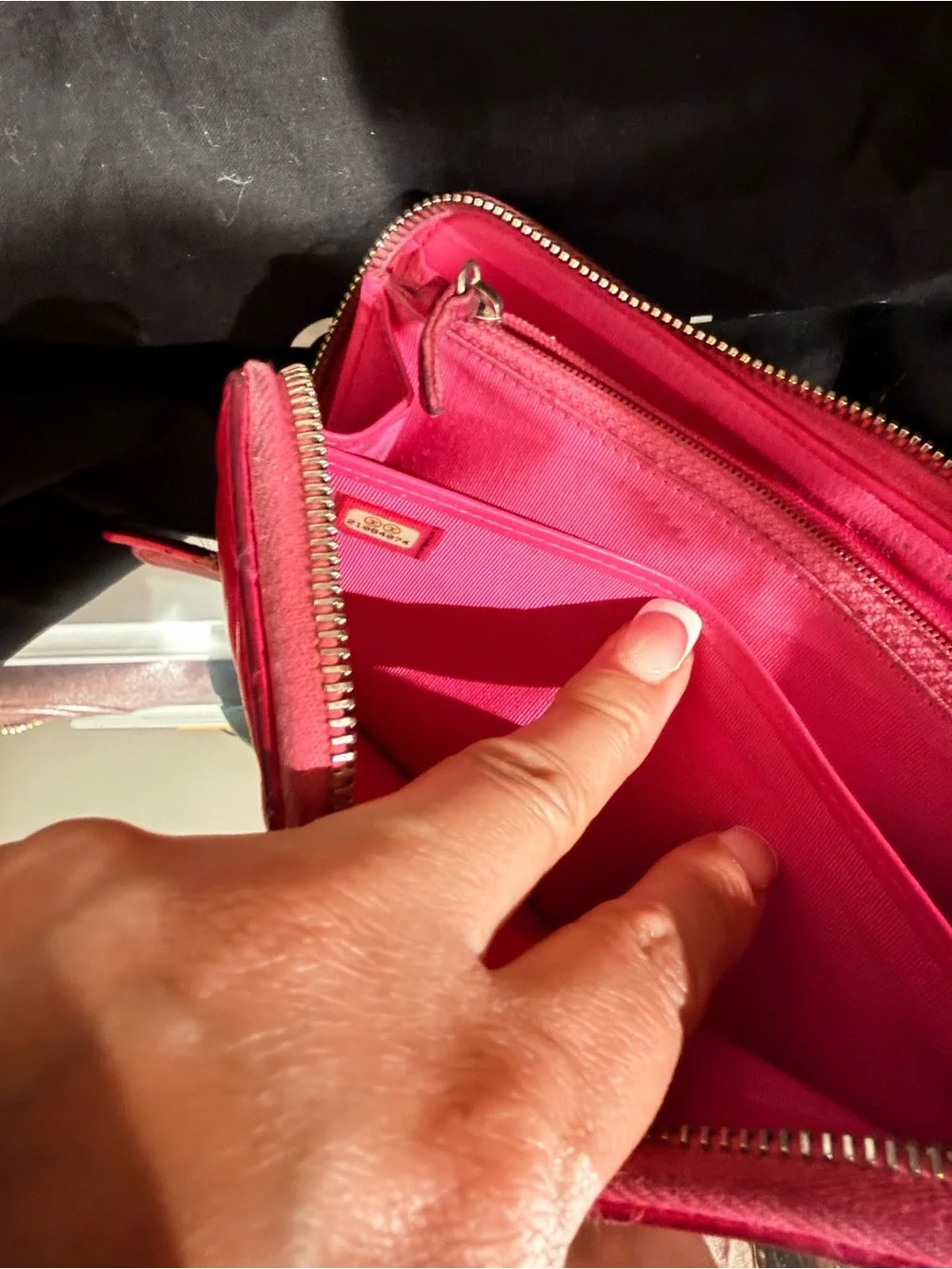 CHANEL Quilted Hot Pink Leather wallet with CC Logo